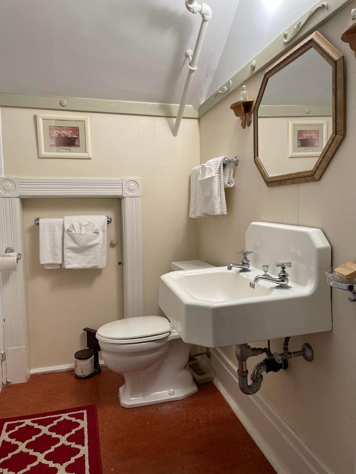 Marshlands Inn Sackville Oda fotoğraf